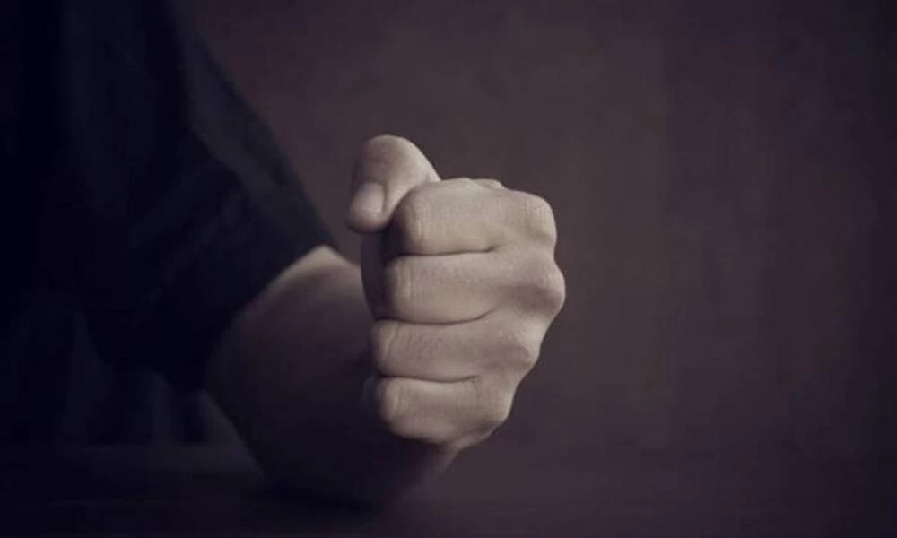 Λάρισα: Έπεσε θύμα άγριου ξυλοδαρμού από τον ίδιο της τον άντρα